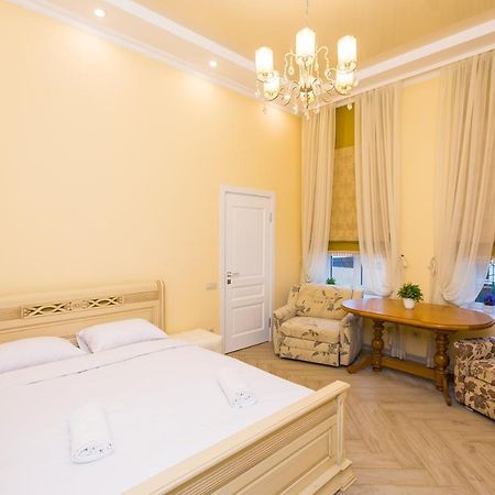Appartamento Avangard On Sholom Aleikhem St 7 Apart Leopoli Esterno foto